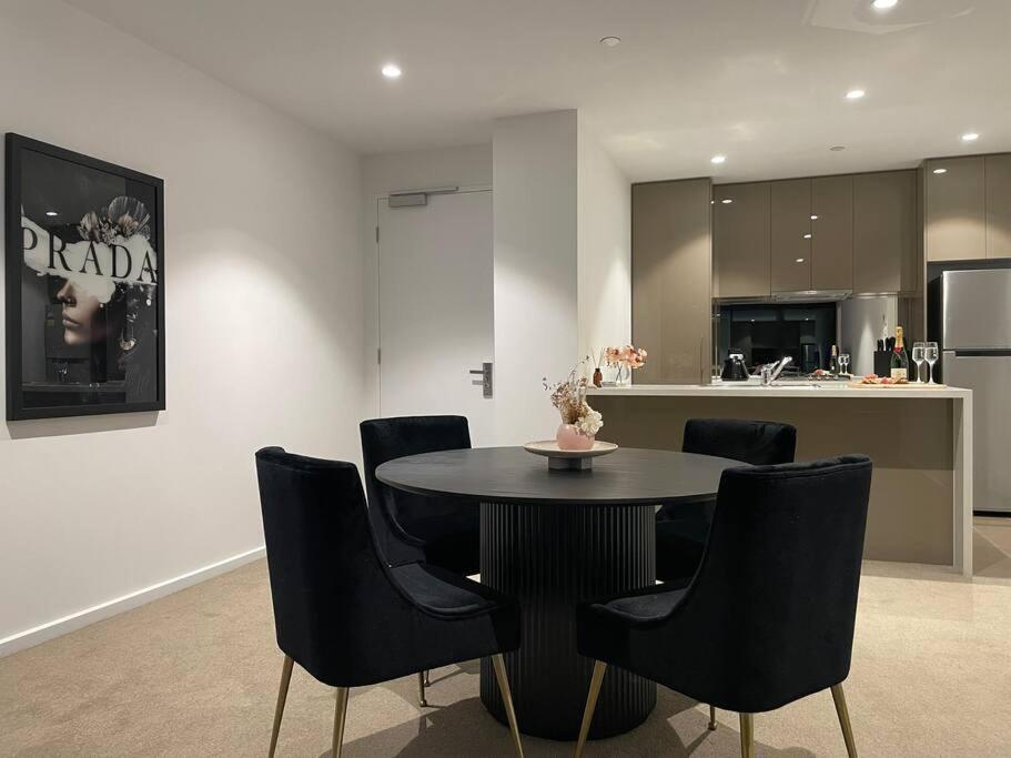 Lux 3 Bedroom Apartment In Southbank Melbourne Esterno foto